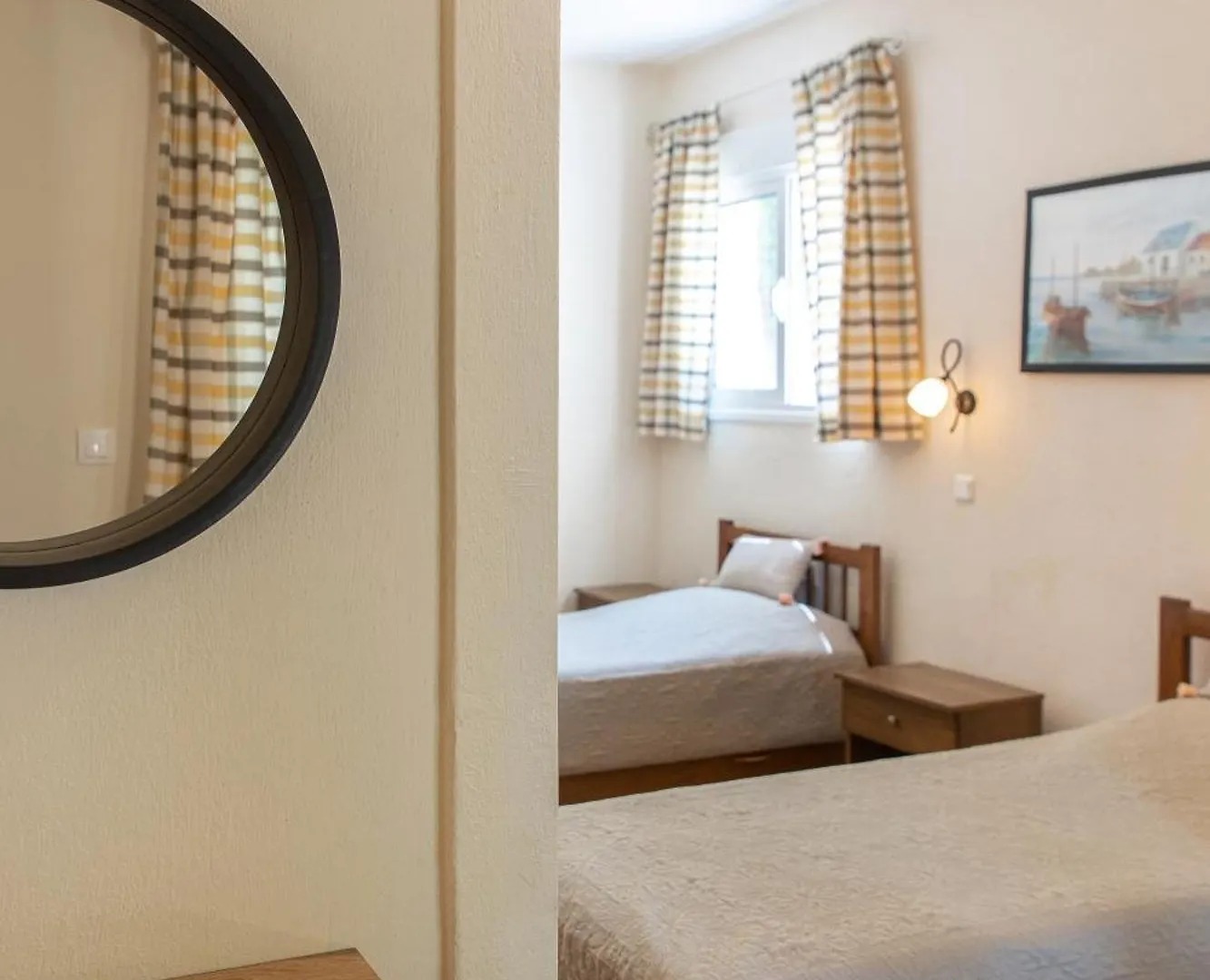 מלון דירות וורוורו Elenas Beach Studios יוון